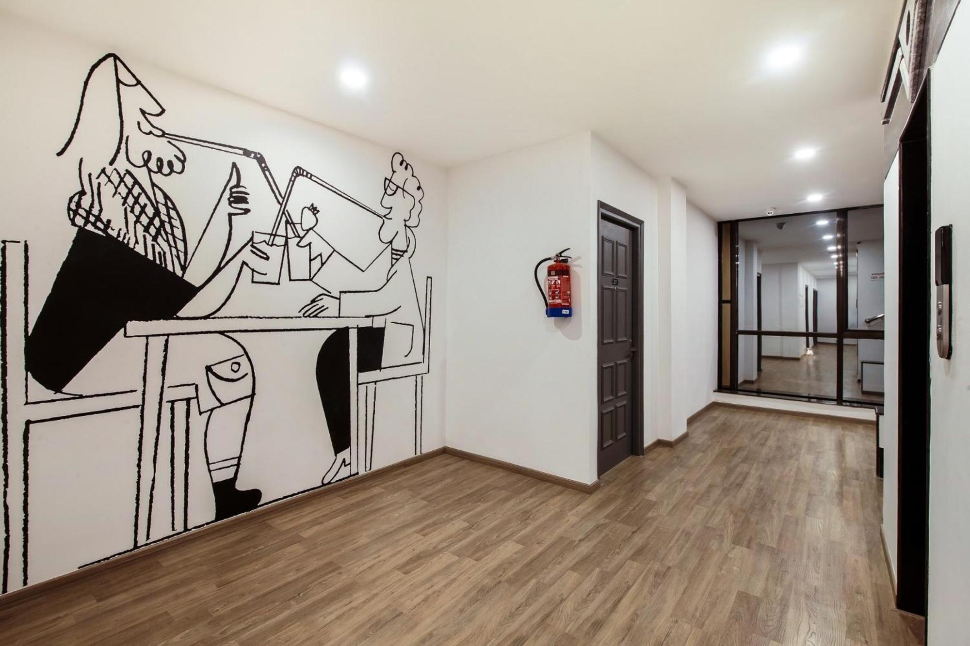 Capital O Hotel Moody Inn 델리 외부 사진